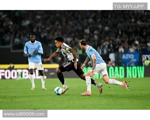 尤文图斯与拉齐奥激战正酣现场直播全程回顾与精彩瞬间分析